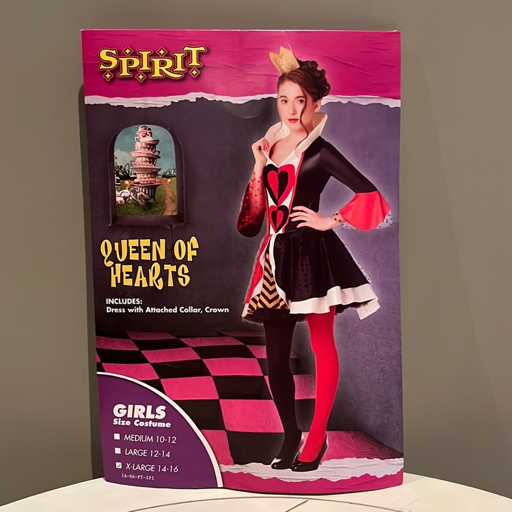 Spirit Halloween Queen of Hearts